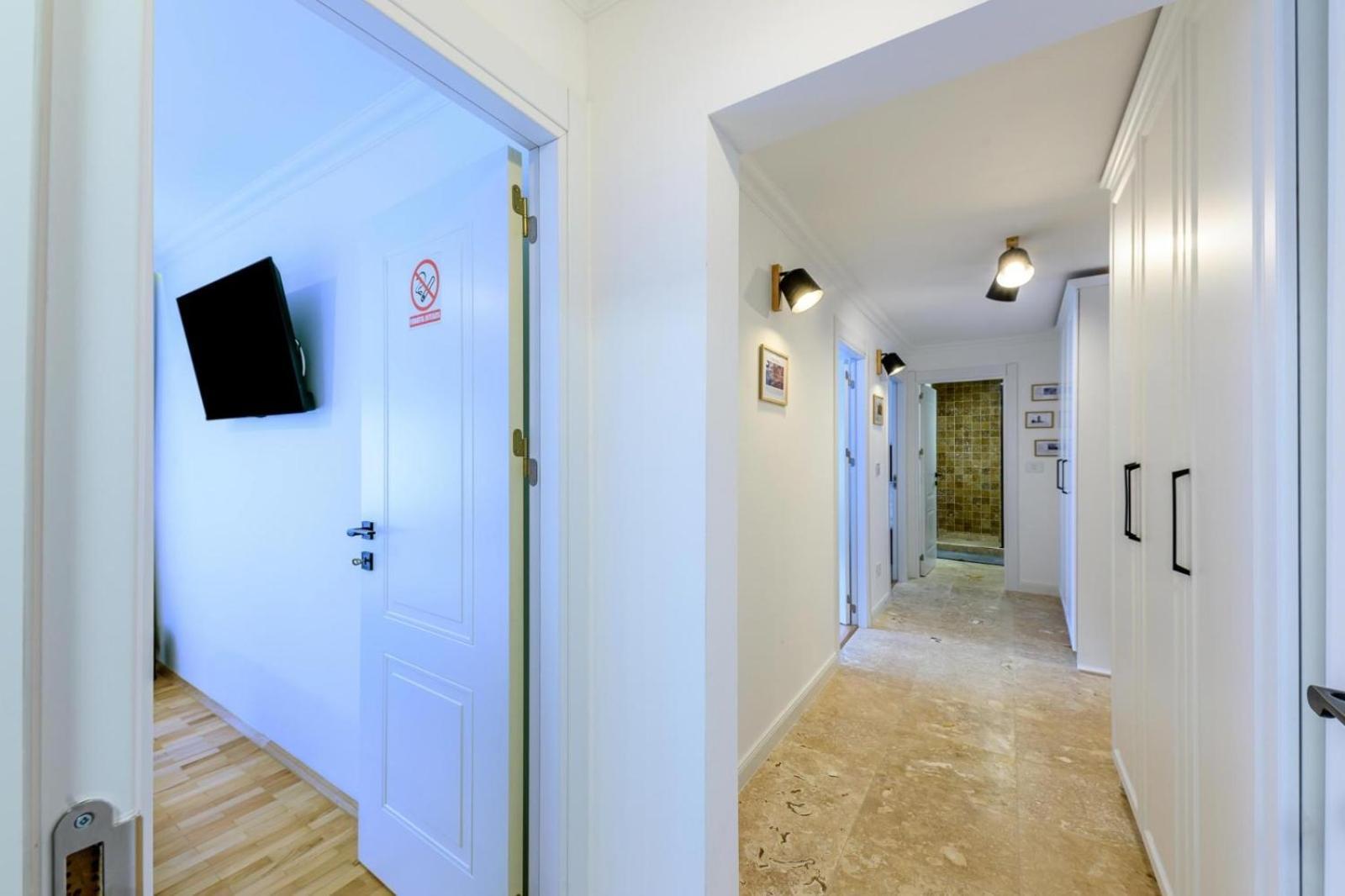 Five Stars Apartment Timisoara Ngoại thất bức ảnh