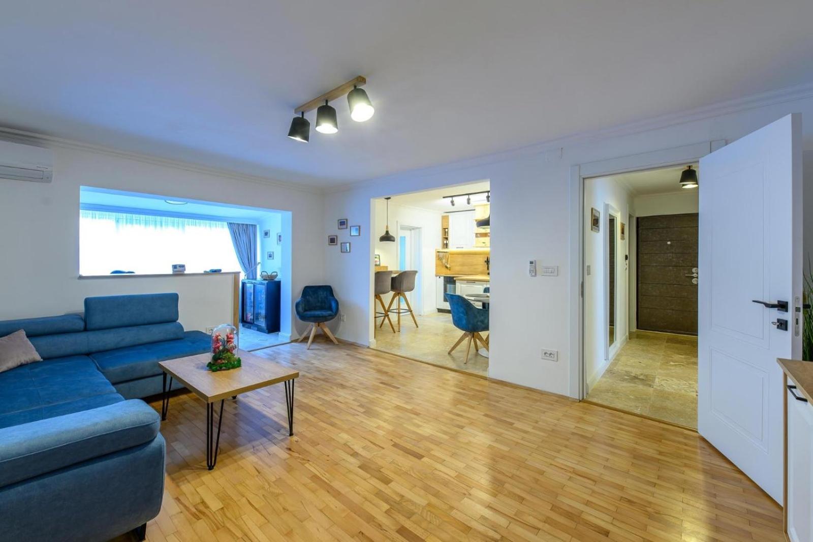 Five Stars Apartment Timisoara Ngoại thất bức ảnh